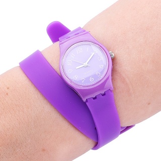 Часы наручные - с силиконовым ремешком 2 оборота (фиолетовый)

