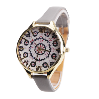 Часы наручные - цветочный орнамент с кожаным ремнем (серый)

