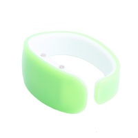 Часы наручные LED Watch пластиковый браслет (зеленый)

