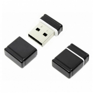 Флэш накопитель USB 32 Гб Qumo Nanodrive (черный)

